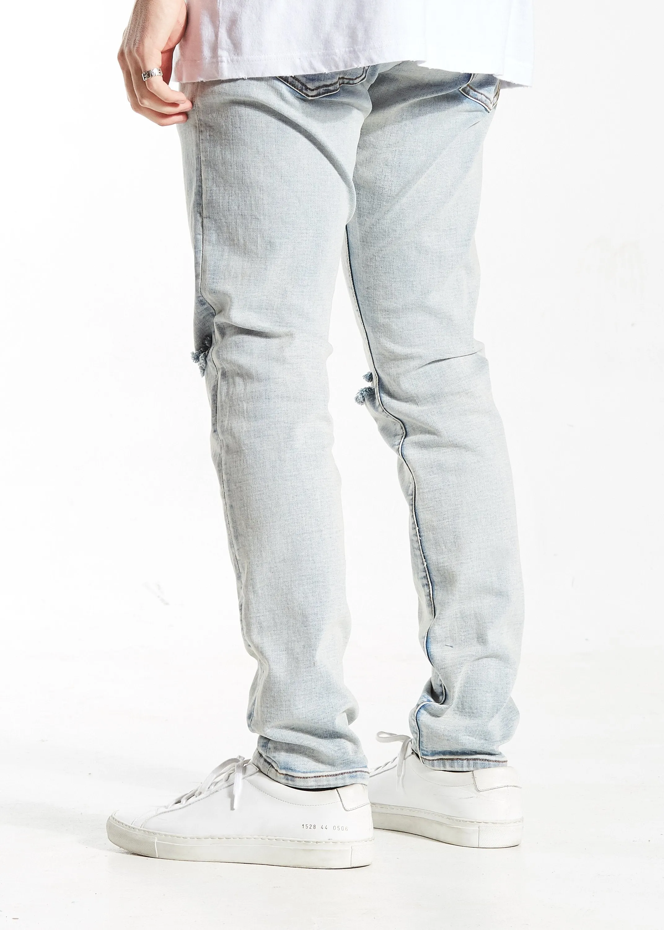 Atlantic Denim (Vintage Pale Blue)