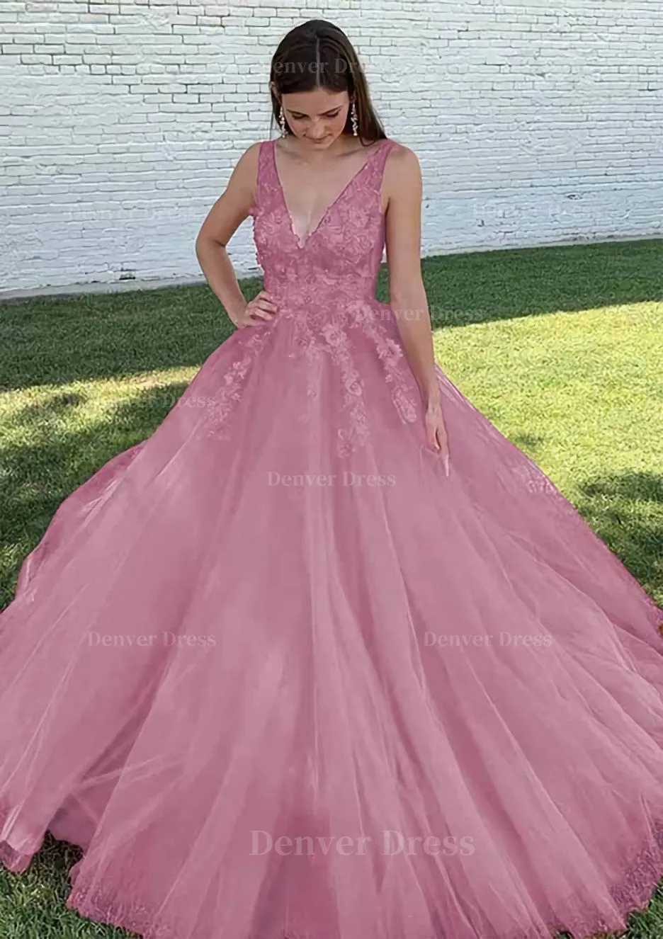 Ball Gown V Neck Court Train Lace Tulle Prom Dress With Appliqued Beading