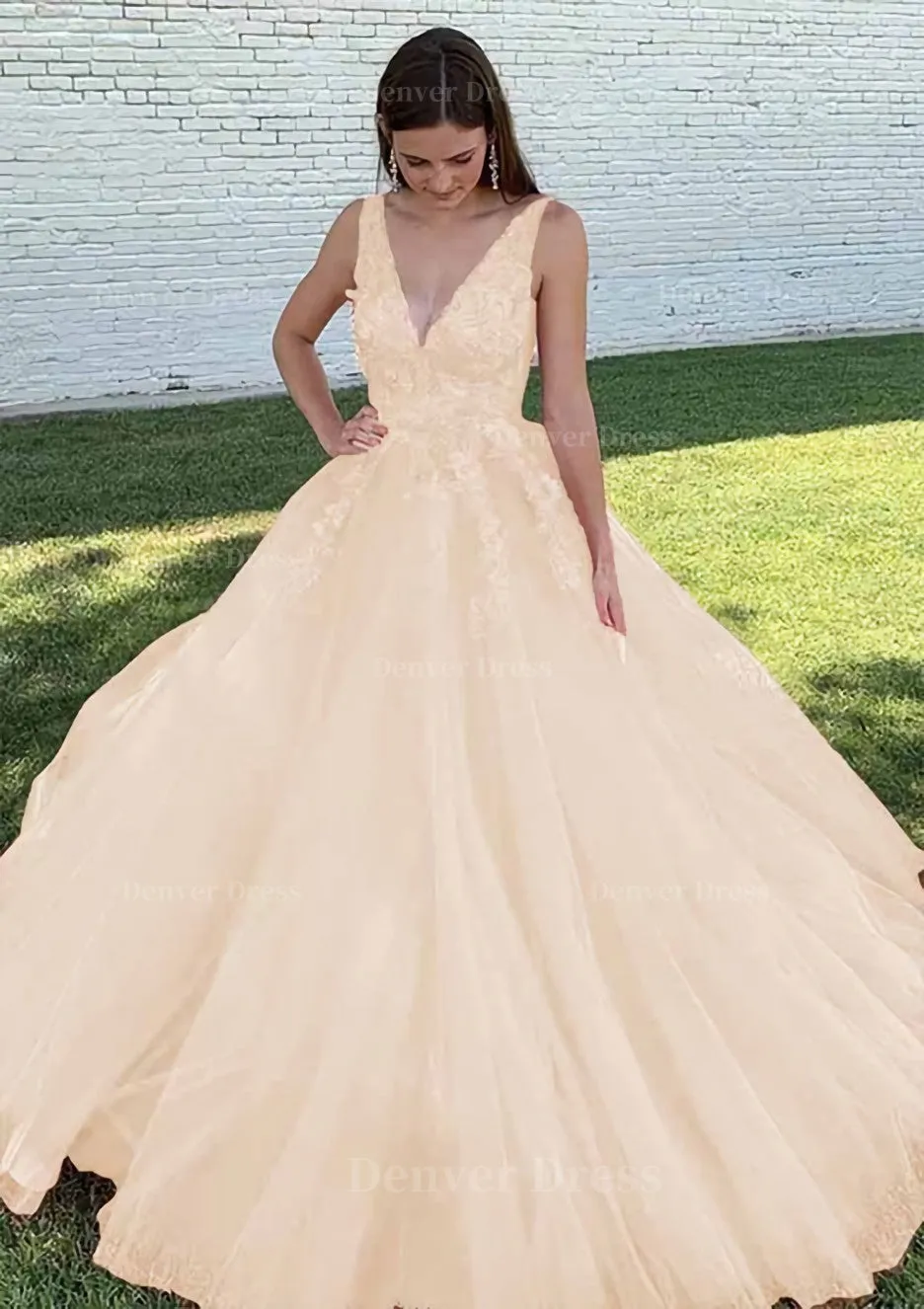 Ball Gown V Neck Court Train Lace Tulle Prom Dress With Appliqued Beading