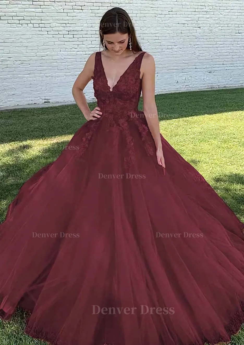 Ball Gown V Neck Court Train Lace Tulle Prom Dress With Appliqued Beading