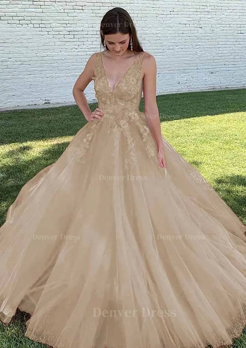 Ball Gown V Neck Court Train Lace Tulle Prom Dress With Appliqued Beading