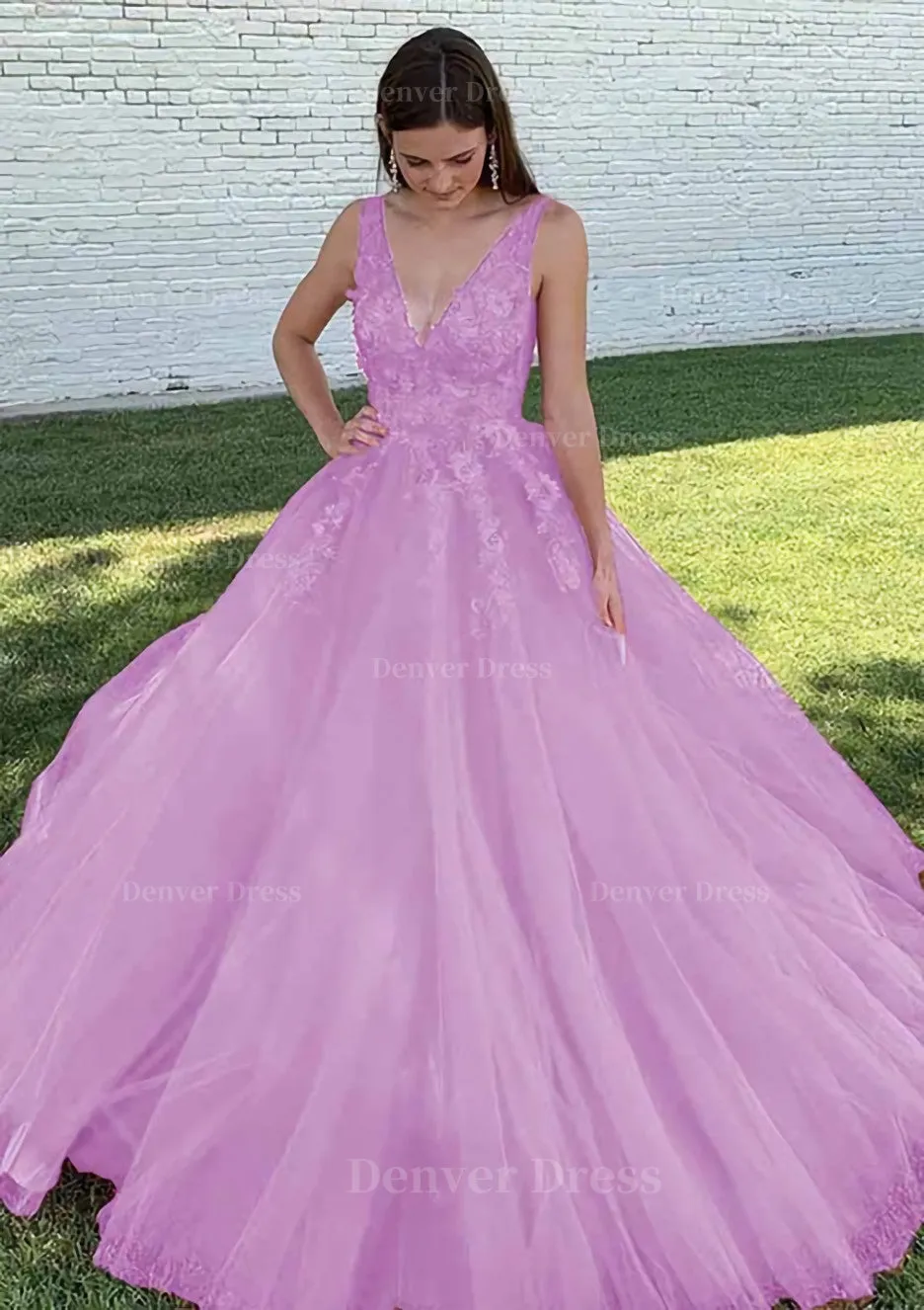 Ball Gown V Neck Court Train Lace Tulle Prom Dress With Appliqued Beading