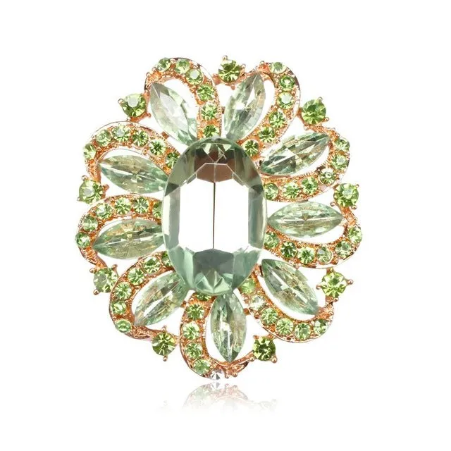 Factory Direct Sale Classic Crystal Rhinestones and Large Oval Acrylic Flower Brooch Pins for Women in Various Colors