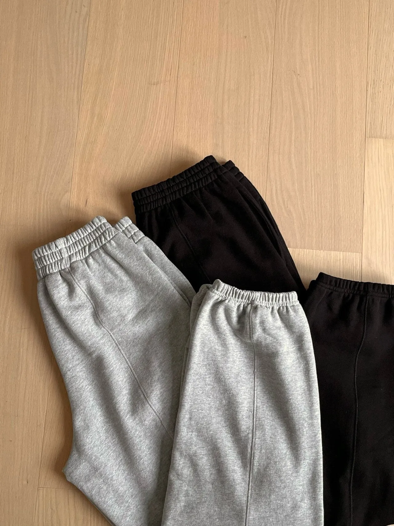 LOOSE STITCH JOGGER PANTS