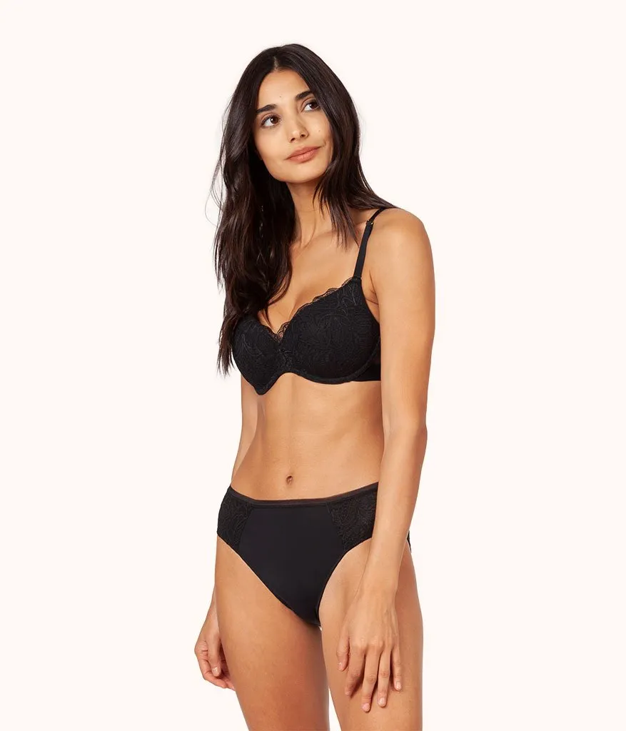 The Lace No-Wire Push-Up Trio: Toasted Almond/Jet Black/Tomato Red