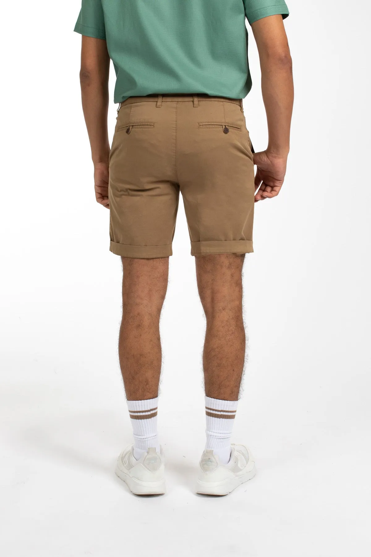 Tobacco Chino Short