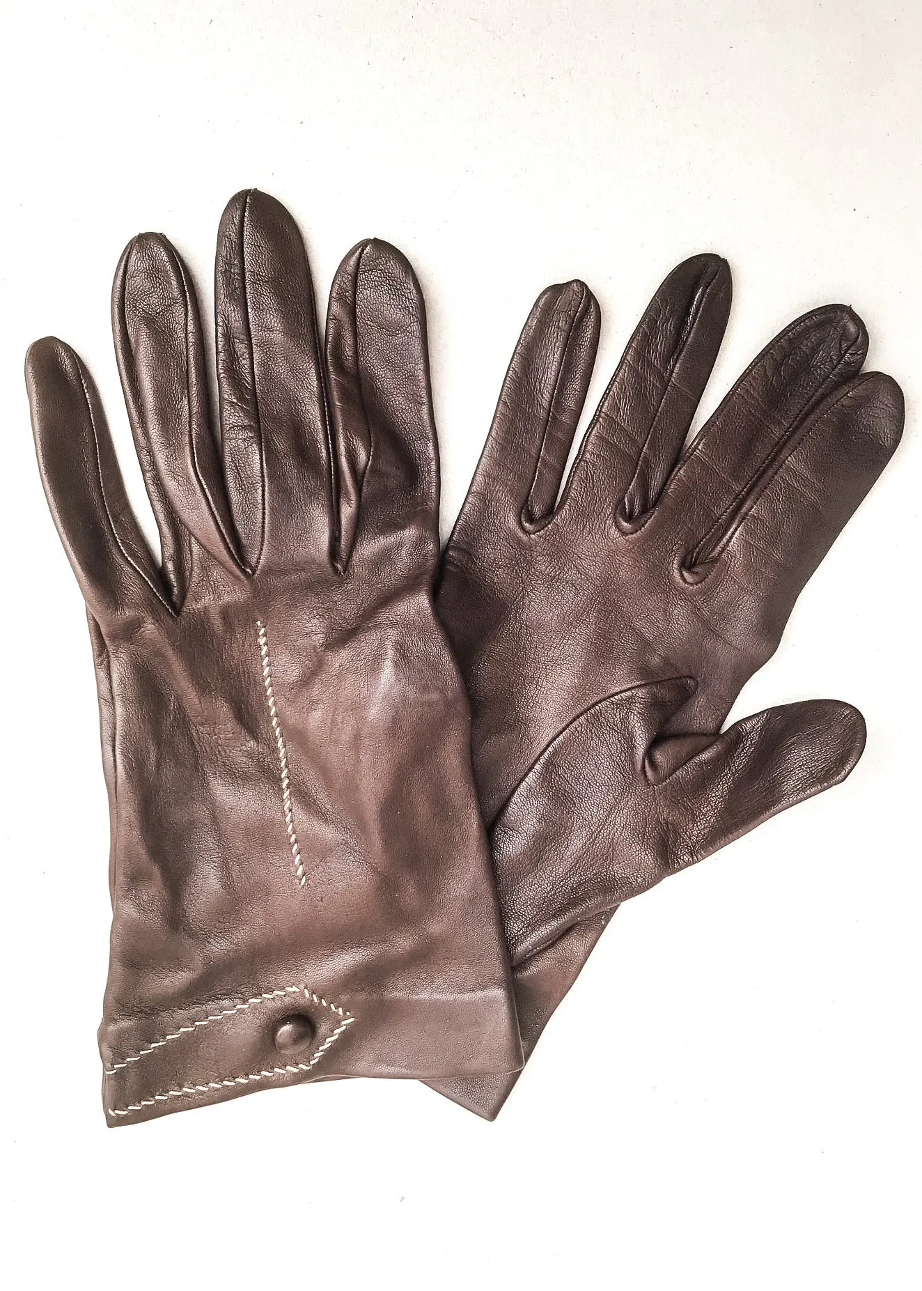 Vintage Brown Leather Gloves with Contrast Stitch Detail